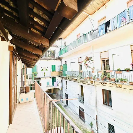 Elegante Loft Nel Centro Storico Di Апартаменты